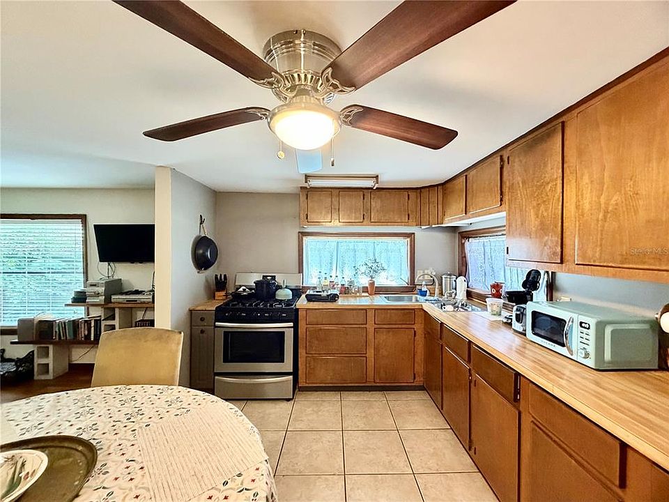 7th image of 25140 NE 133RD STREET