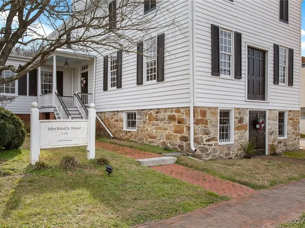 420 Grove Ave, Petersburg, VA 23803