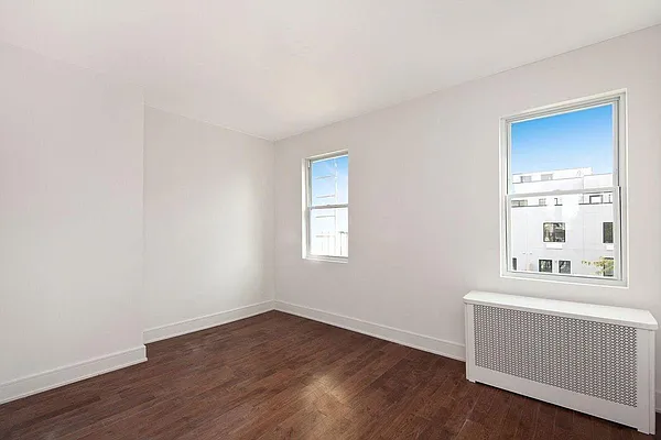 Rented by Bold New York | media 6