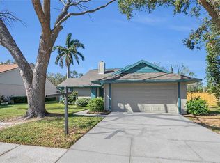 2001 Redbridge Dr, Brandon, FL 33511