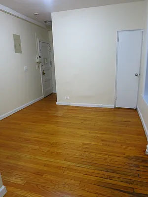 Rented by City & Suburban | media 10