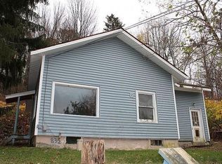 832 Powderhouse Rd, Vestal, NY 13850