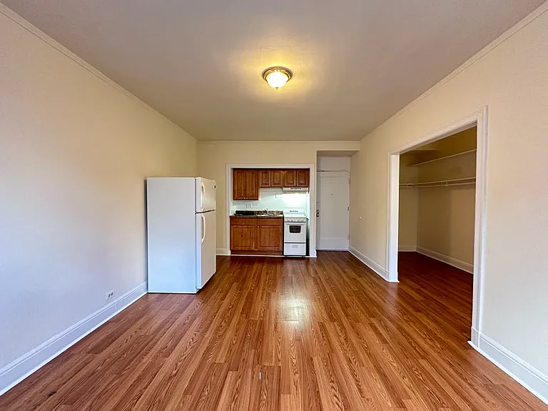 3335 W Diversey Ave #332 — Photo 11
