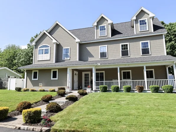 49 N Belgian Rd, Danvers, MA 01923