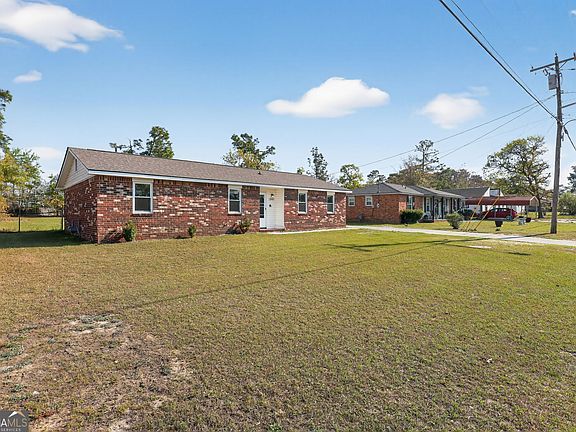2nd image of 2647 Teakwood Dr