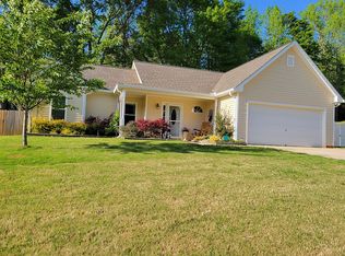 167 Calico Loop, Grantville, GA 30220