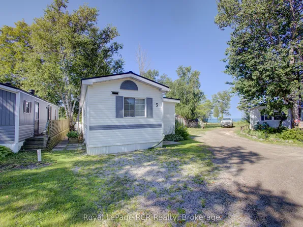79681 Bluewater Hwy #21-3, Central Huron, ON N7A 3X8