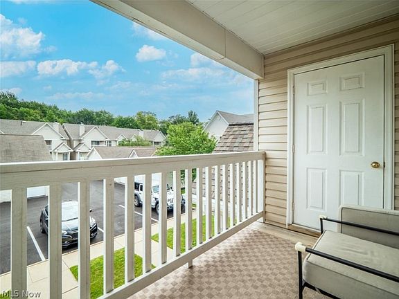 4th image of 2263 Lenox Dr