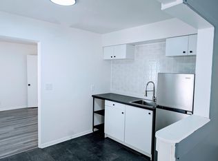 1211 N Horsman St #3, Rockford, IL 61101