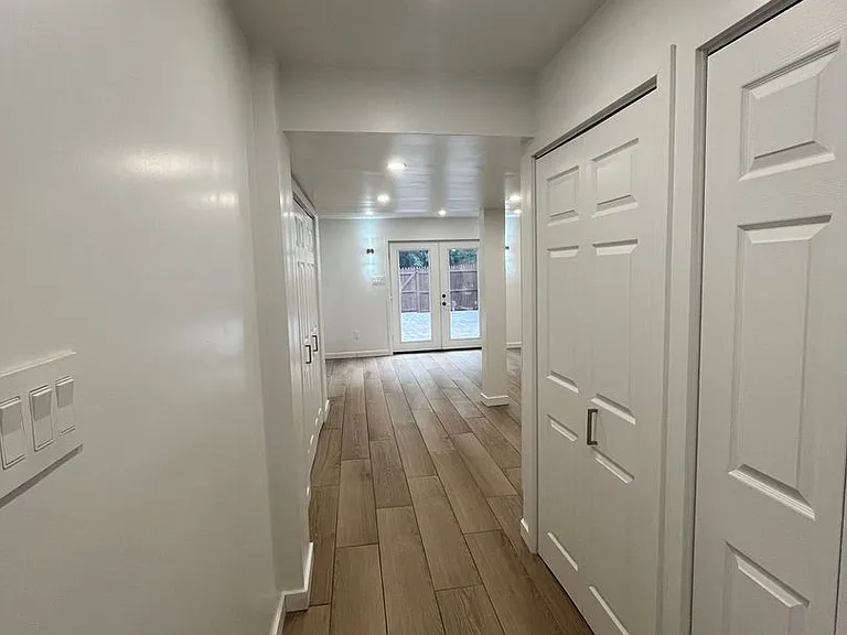 2 Alice Ct — Photo 15