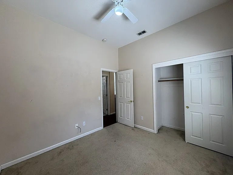 5637 Lilyview Way — Photo 31