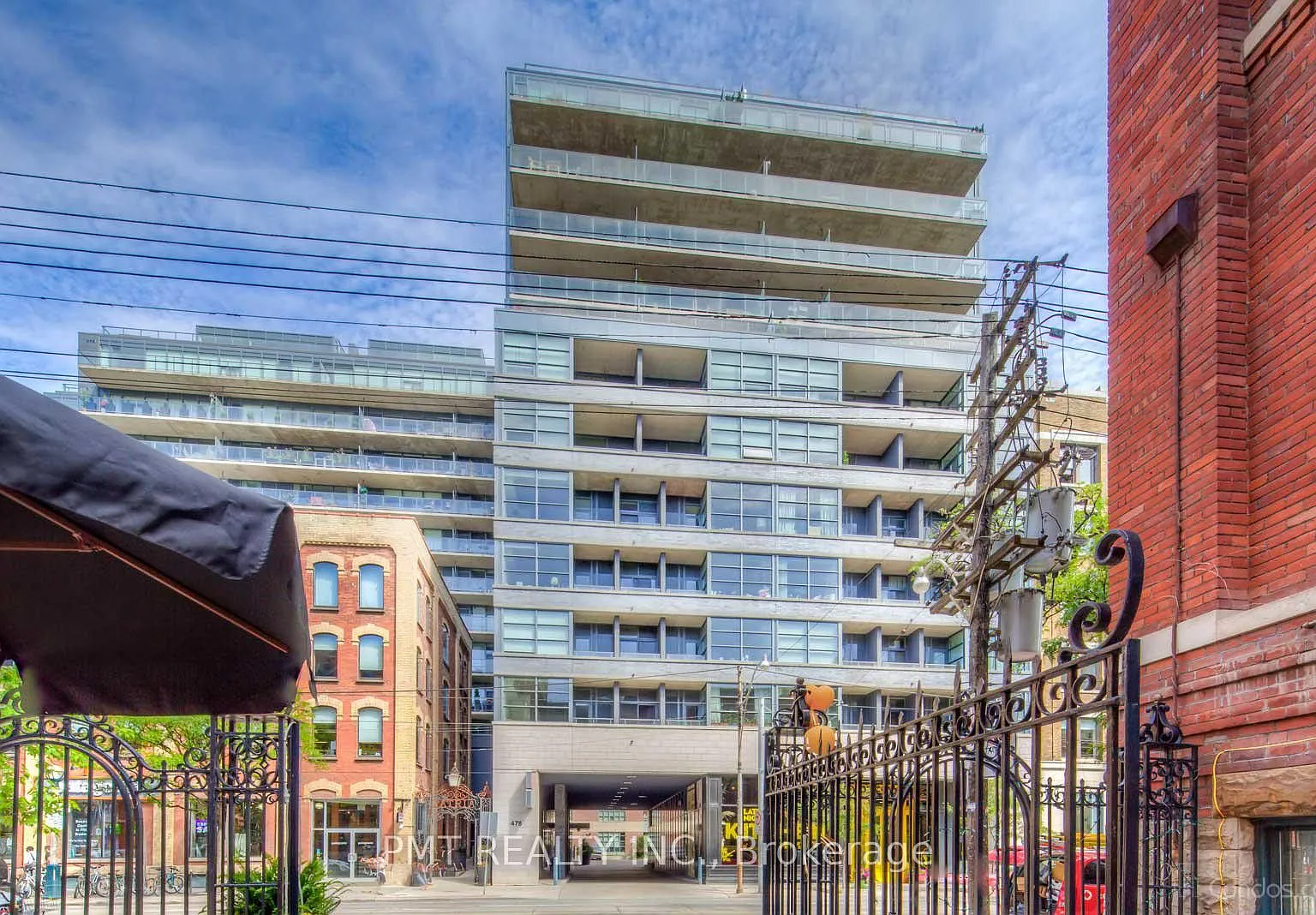 2 bed, $2,550 — Photo 1