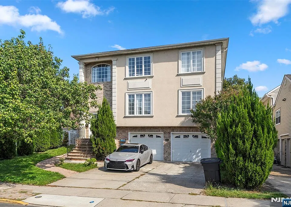 107 Chestnut St #1