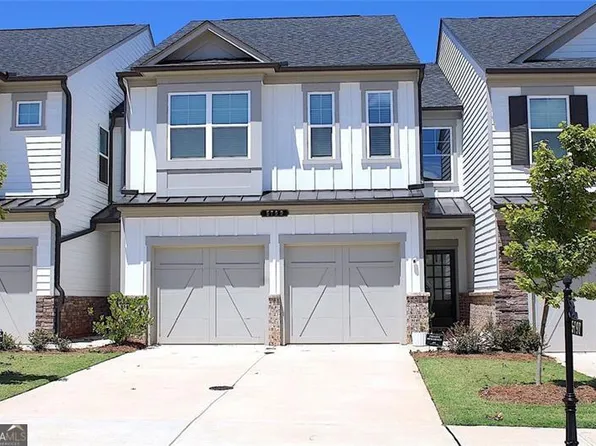 5790 Thornton Dr, Cumming, GA 30028