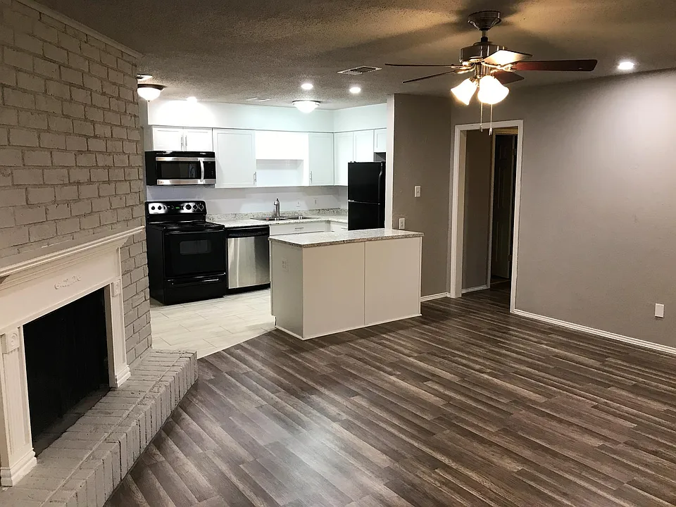 2105 Quail Run #A