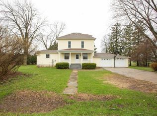 6705 Lancaster Rd, Platteville, WI 53818