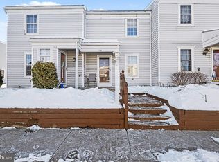 719 Old Silver Spring Rd, Mechanicsburg, PA 17055