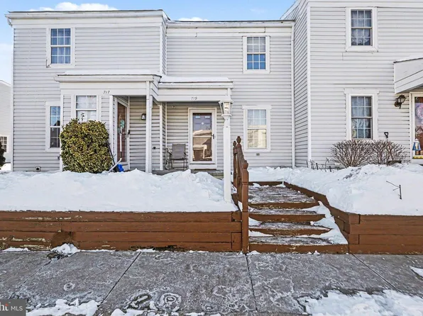 719 Old Silver Spring Rd, Mechanicsburg, PA 17055