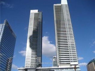 65 Bremner Blvd #3201, Toronto, ON M5J 0A7