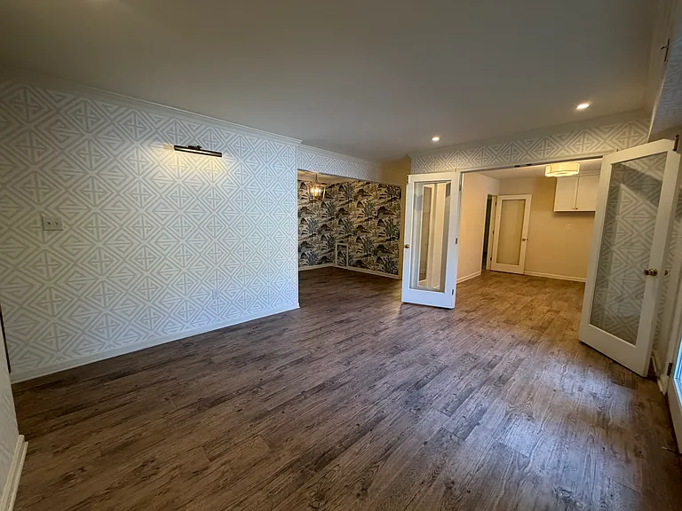 Forestbrook Apartments — Photo 31