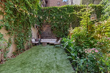 Sold by HomeDax Real Estate