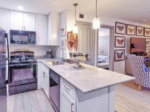 2613 Whitney St #414-9