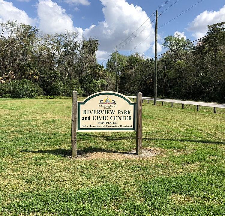 1st image of 7806 Riverwood Oaks Dr