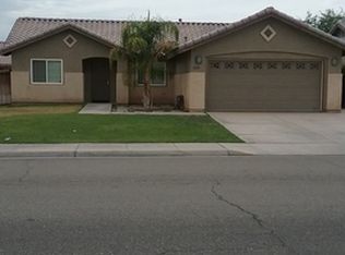 1425 Meadow Dr, Calexico, CA 92231