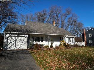 218 W Shirley Ave, Edison, NJ 08820