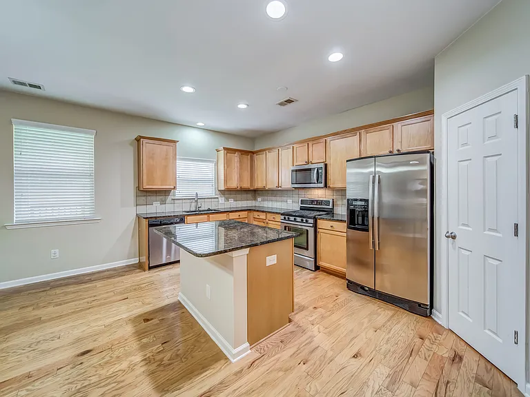 9950 Autry Vue Ln — Photo 3