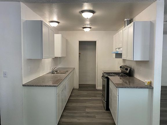 5th image of 7361 Kelley Dr