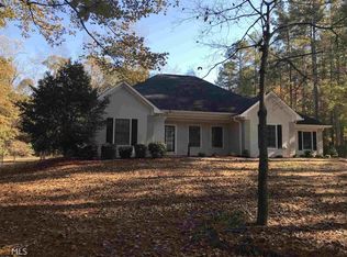 35 Woodmoor Dr, Newnan, GA 30263