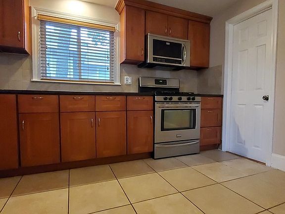 2nd image of 12 Bigelow St #2