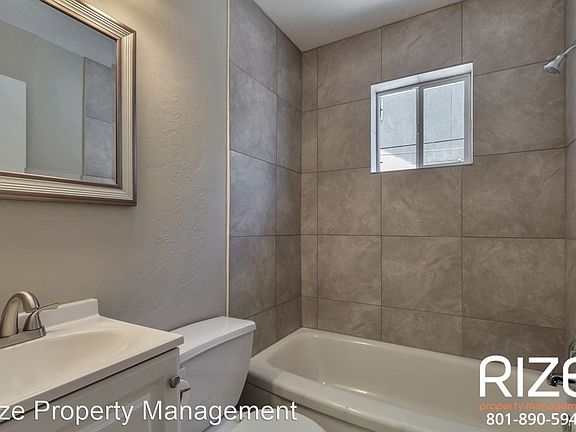 5th image of 343 E Lambourne Ave #1