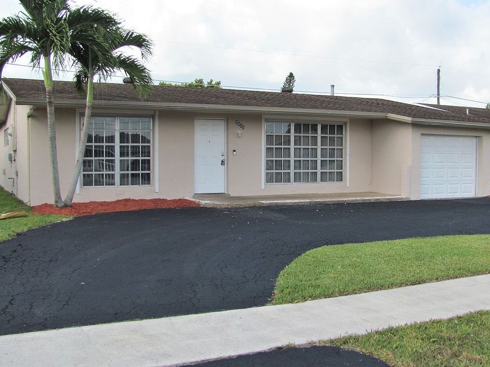 1st image of 9500 NW 25th St
