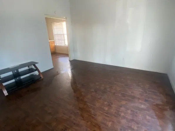 Feemster Lake Apartments