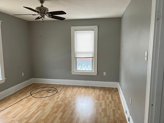 4th image of 111 N 6th St #2
