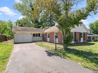 6 Pensdale Ln, Willingboro, NJ 08046