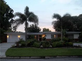 2475 Wisteria St, Sarasota, FL 34239