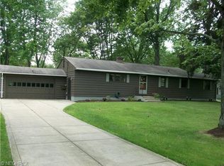 26001 Elmer Ave, Olmsted Falls, OH 44138