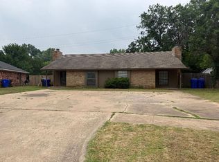 4228 Willowpoint Dr, Norman, OK 73072