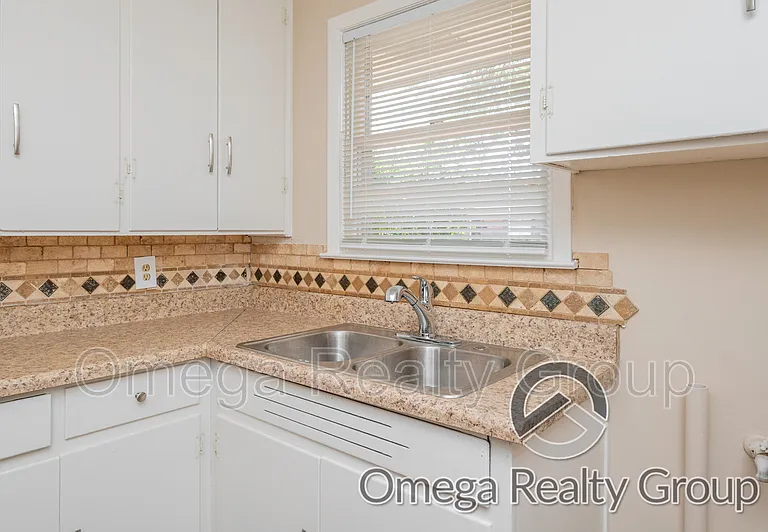 64 Salem Dr — Photo 13