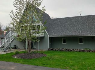 19 North Rd FLOOR 1, North Hampton, NH 03862