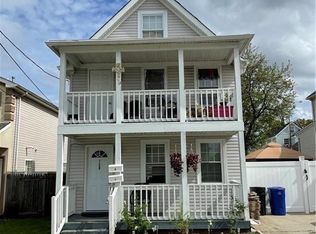 28 Charles St, Carteret, NJ 07008