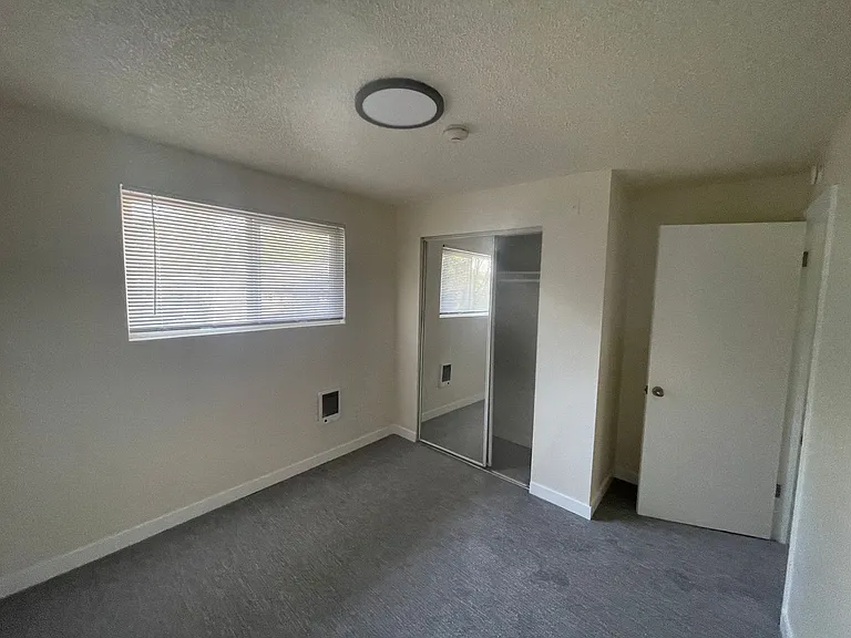 10619 E Riverside Dr #10620 — Photo 12
