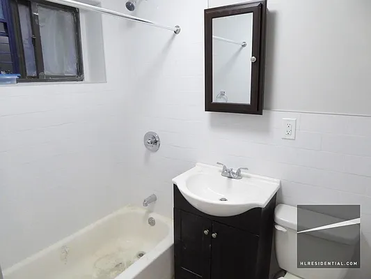 Rented by Highline Residential | media 16