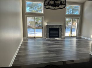2818 Sand Run Pkwy, Akron, OH 44333