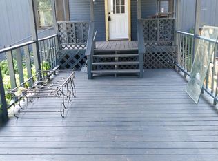 223 Redbird Ln, Tioga, TX 76271