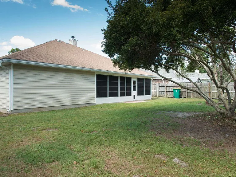 143 Palmetto Ave — Photo 23