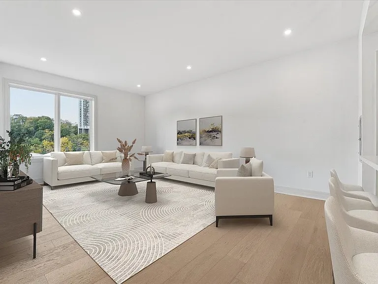 921 Madison St #204 — Photo 9